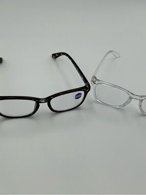 Pair of unisex Rectangle  Blue Light Blocking Reading Glasses -